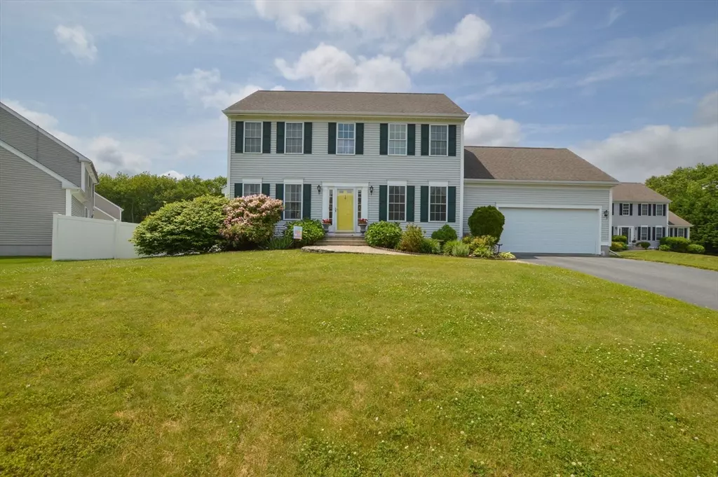 Fairhaven, MA 02719,1 Courtlyn Way