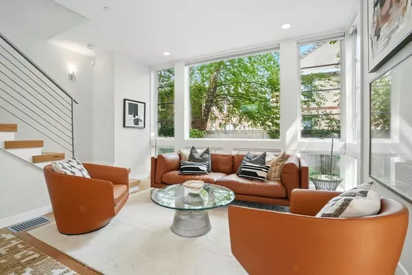 95 Kirkland St #95, Cambridge, MA 02138