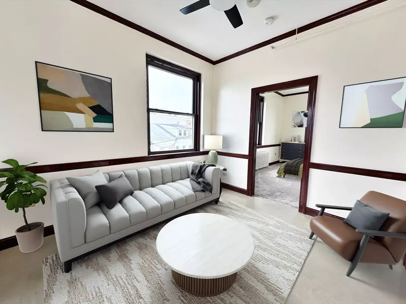 154 Maverick St #301, Boston, MA 02128