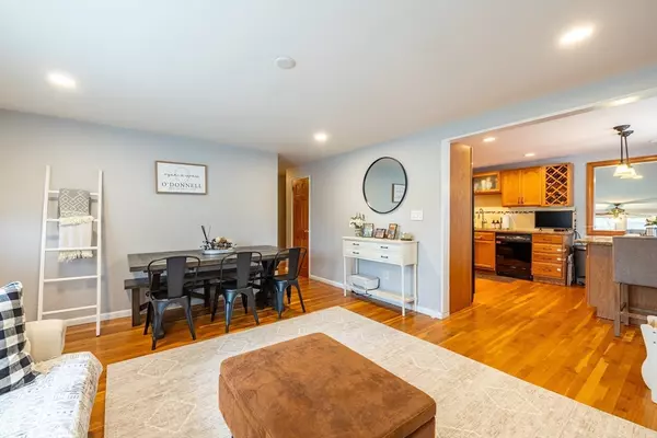 Peabody, MA 01960,9 Herrick Rd