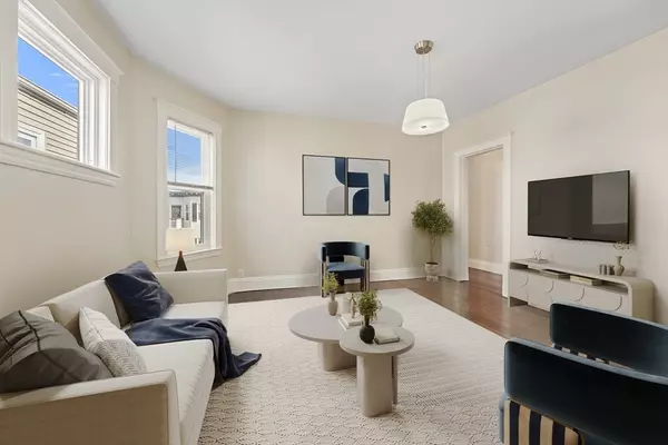 9 Hallam St. #3, Boston, MA 02125