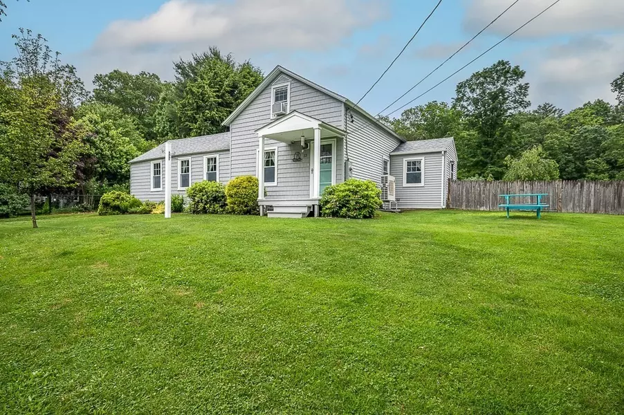13 George St, Oxford, MA 01540