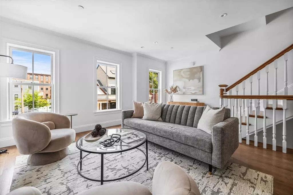 Boston, MA 02127,253 W Third St #253