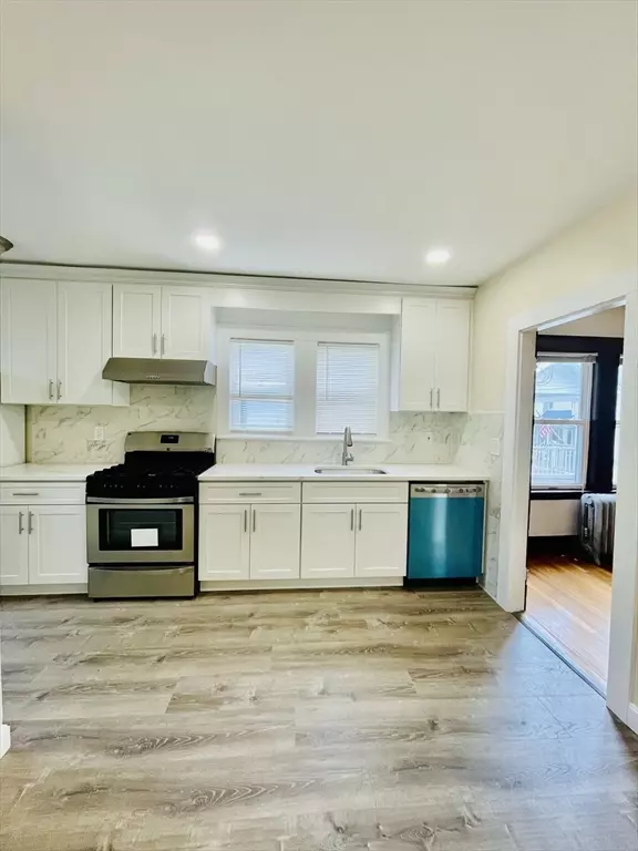 23 Dartmouth #1, Quincy, MA 02169