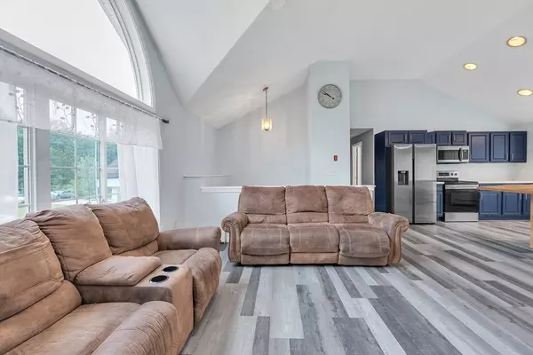 Leicester, MA 01542,2 Wendy Pl