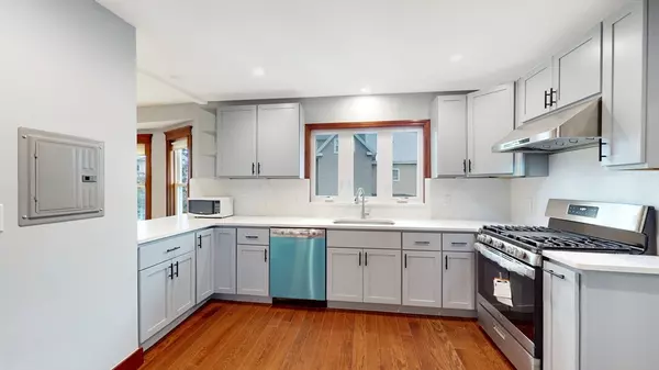 Medford, MA 02155,21 3rd St #2