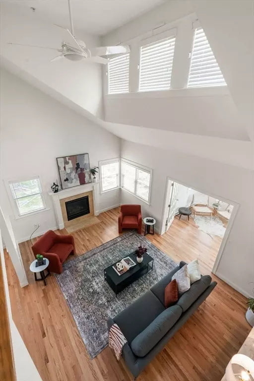 Sudbury, MA 01776,32 Old Framingham Rd #20