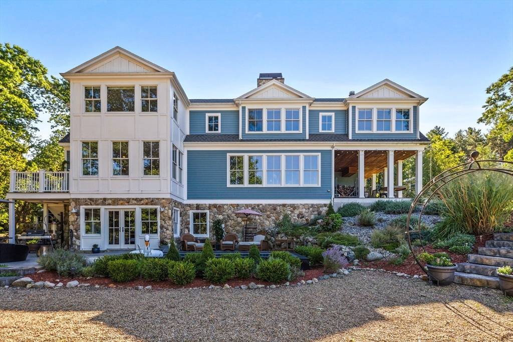 14 Reiling Pond Rd, Lincoln, MA 01773