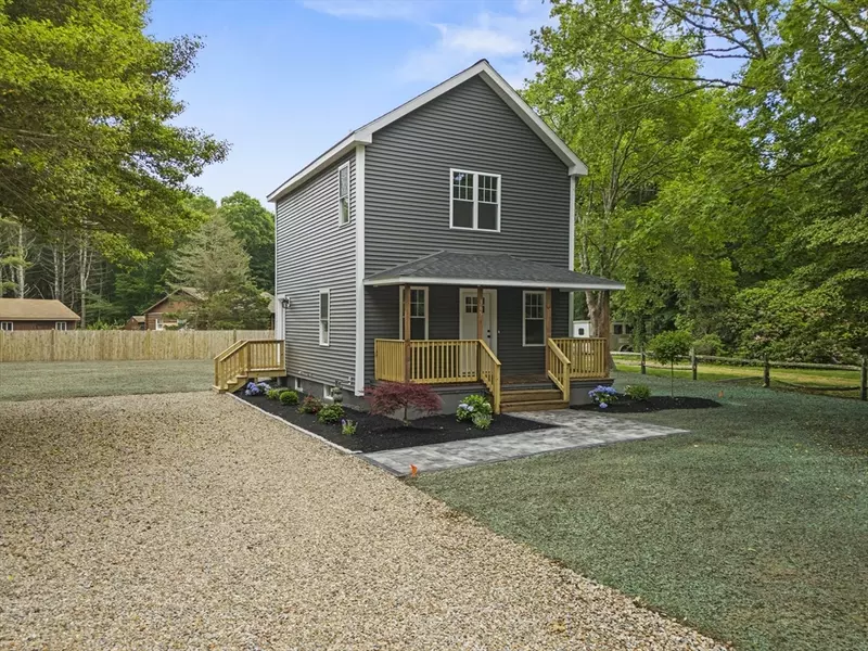 365 Sandwich Rd, Falmouth, MA 02536