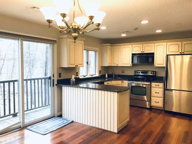305 Salem St #411, Woburn, MA 01801