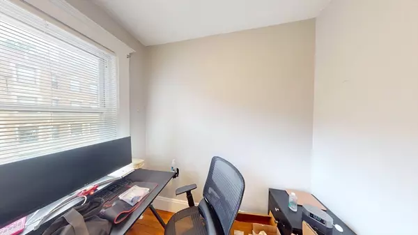Boston, MA 02134,190 Kelton St #2