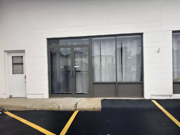 Fall River, MA 02724,1533 South Main Road #3