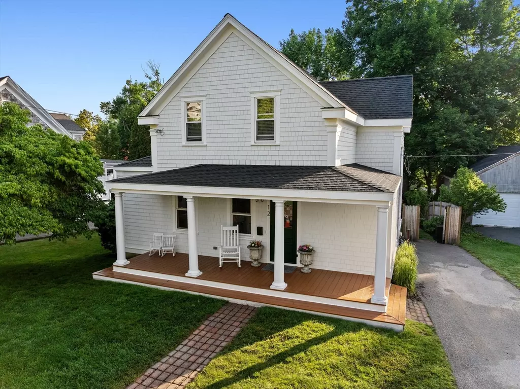 Cohasset, MA 02025,12 Short St