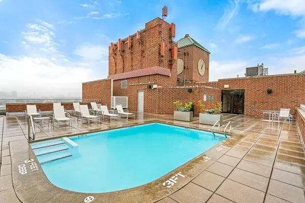 Boston, MA 02134,15 North Beacon #L01