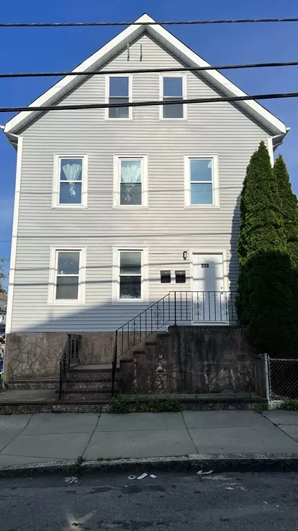 New Bedford, MA 02746,339 N Front Street #1