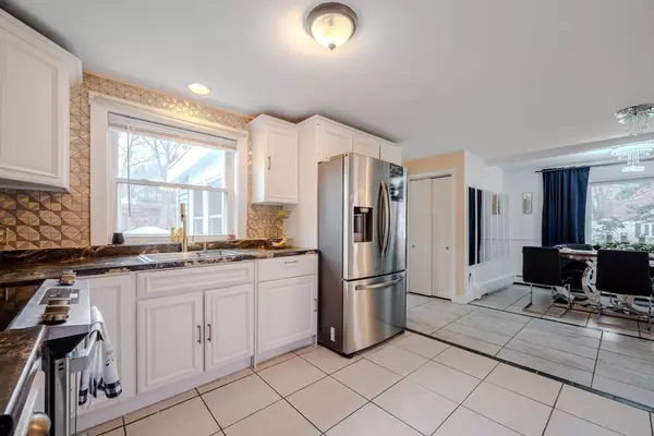 Danvers, MA 01923,92 Wenham St