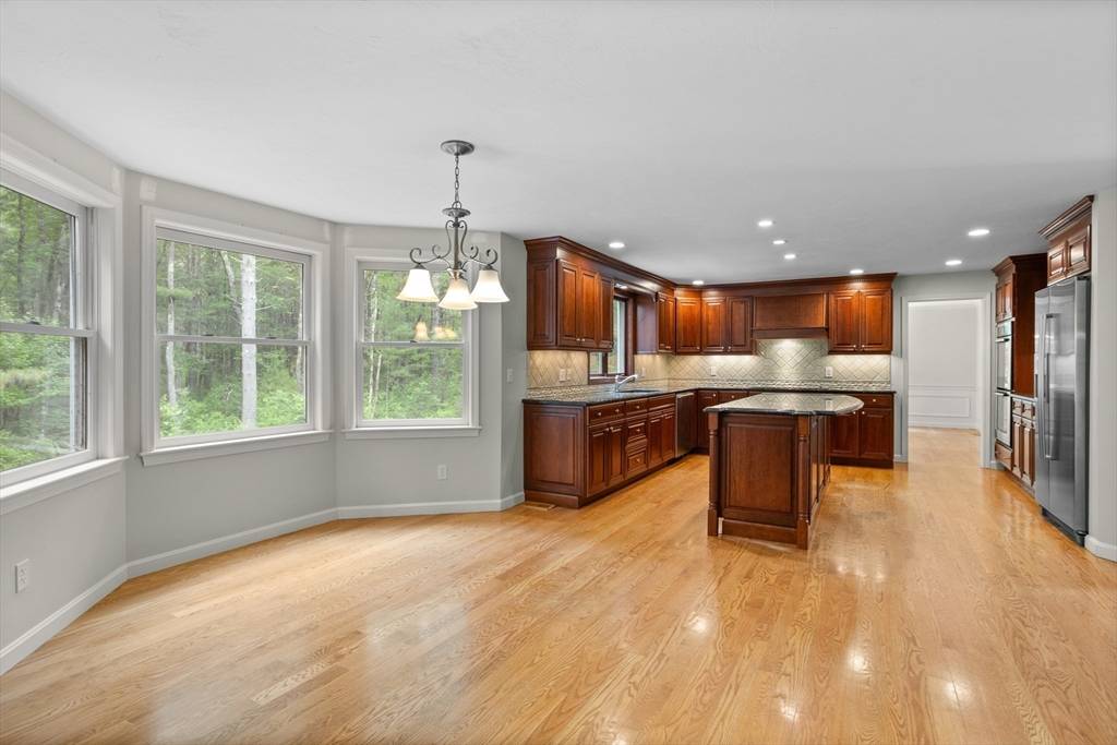 Sudbury, MA 01776,32 Twin Pond Ln