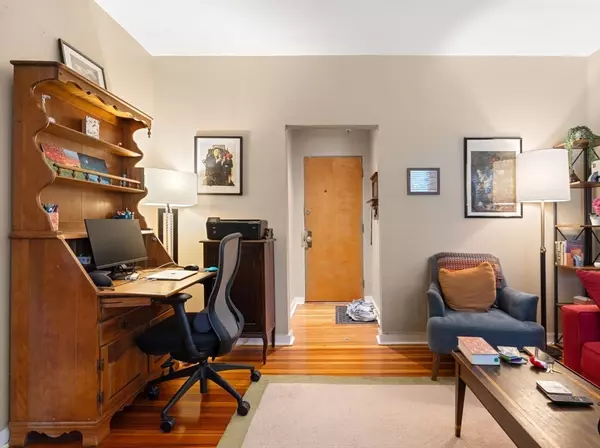 Boston, MA 02135,1404 Commonwealth Ave #4-8
