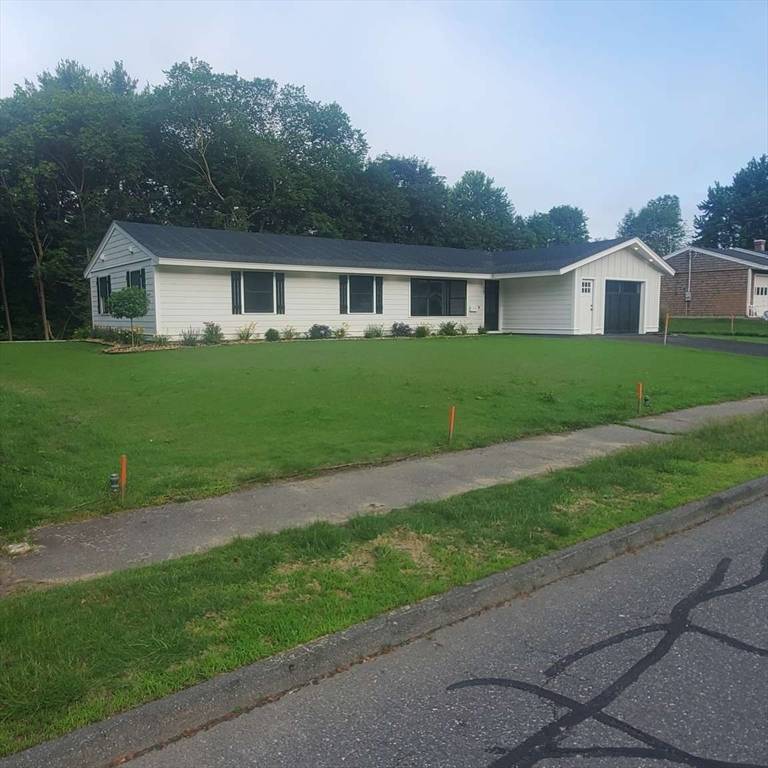 Hudson, MA 01749,17 Richard Rd.