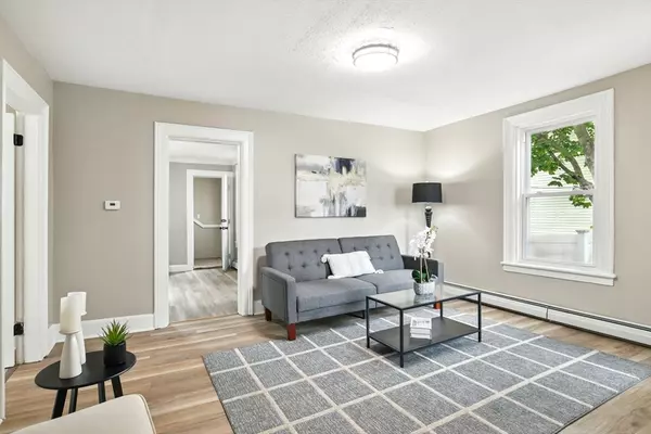 Holyoke, MA 01040,136 Oak St