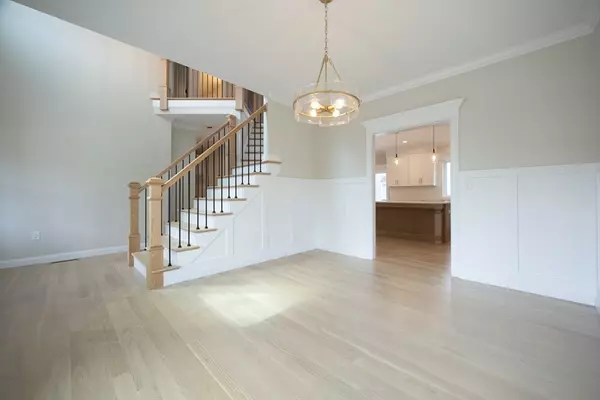 Attleboro, MA 02703,114 Arnold St