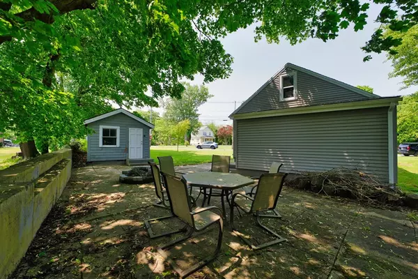 Westport, MA 02790,92 Union Ave