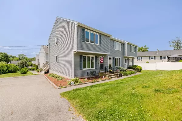 Fall River, MA 02720,102 Terri Marie Way #10