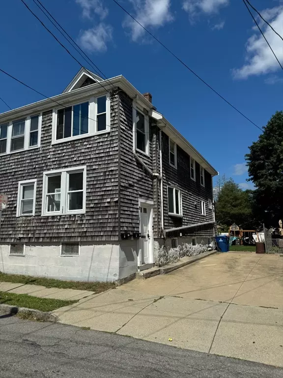 103 Durfee #1, New Bedford, MA 02740