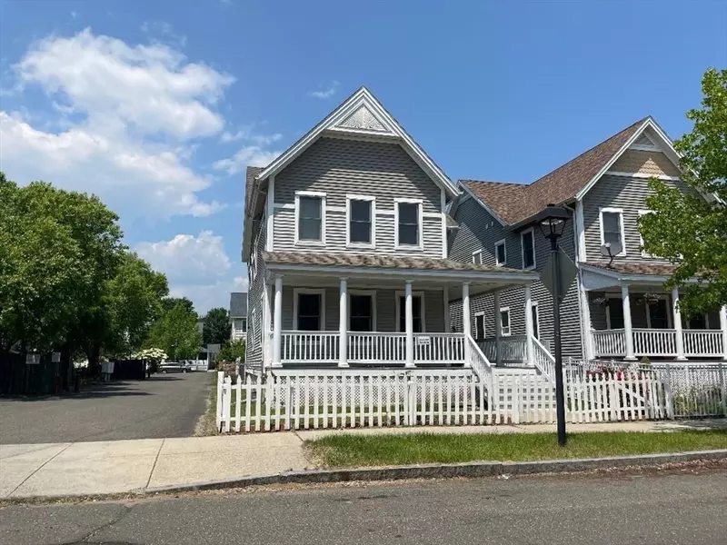 325 Elm Street, Holyoke, MA 01040
