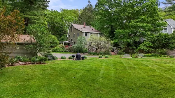 68 Claybrook Rd, Dover, MA 02030