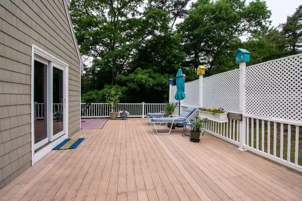 Wareham, MA 02538,22 Rickey Ln