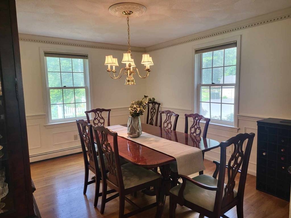 Boxford, MA 01921,759 Main St