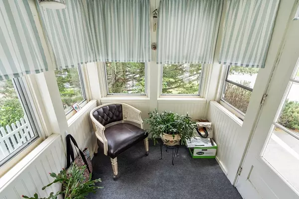 Lowell, MA 01850,890 Westford Street