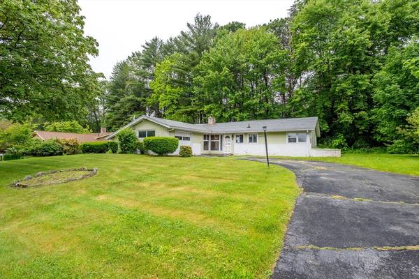 Worcester, MA 01609,61 Barry Rd