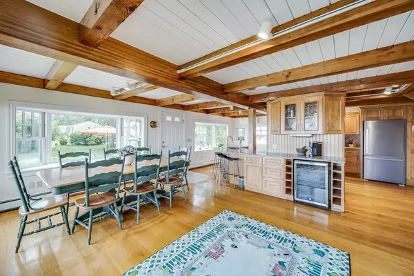 Sandwich, MA 02563,7 Sunrise Lane