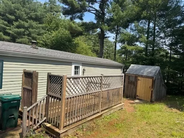 Carver, MA 02330,2 Williams St