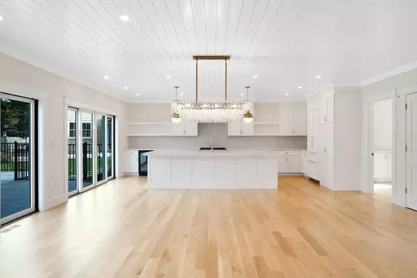 Edgartown, MA 02539,23 Pinehurst Road