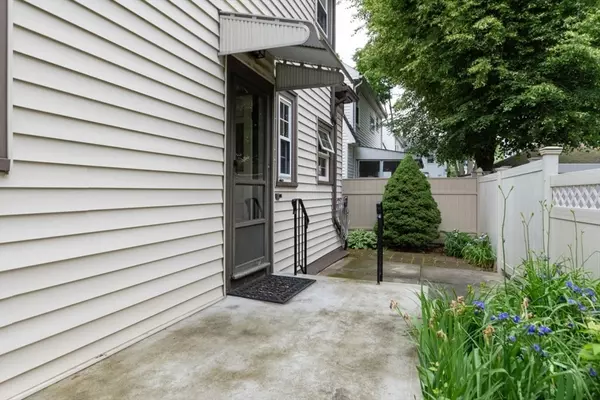 Watertown, MA 02472,504 Mount Auburn Street