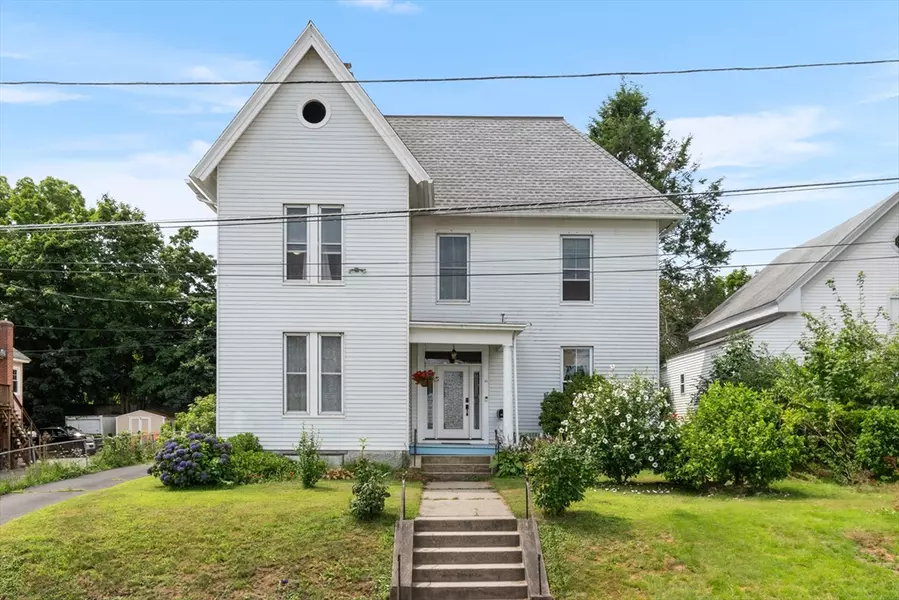 41 Edwards St, Southbridge, MA 01550