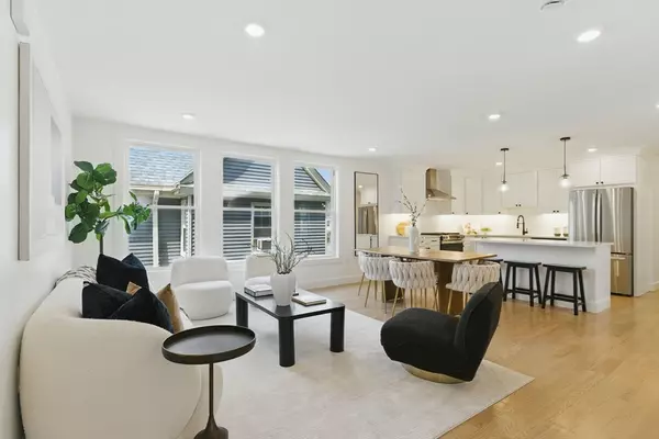 43-45 Wellington St #2, Waltham, MA 02451