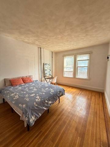 Brookline, MA 02446,58 Aspinwall Ave #1