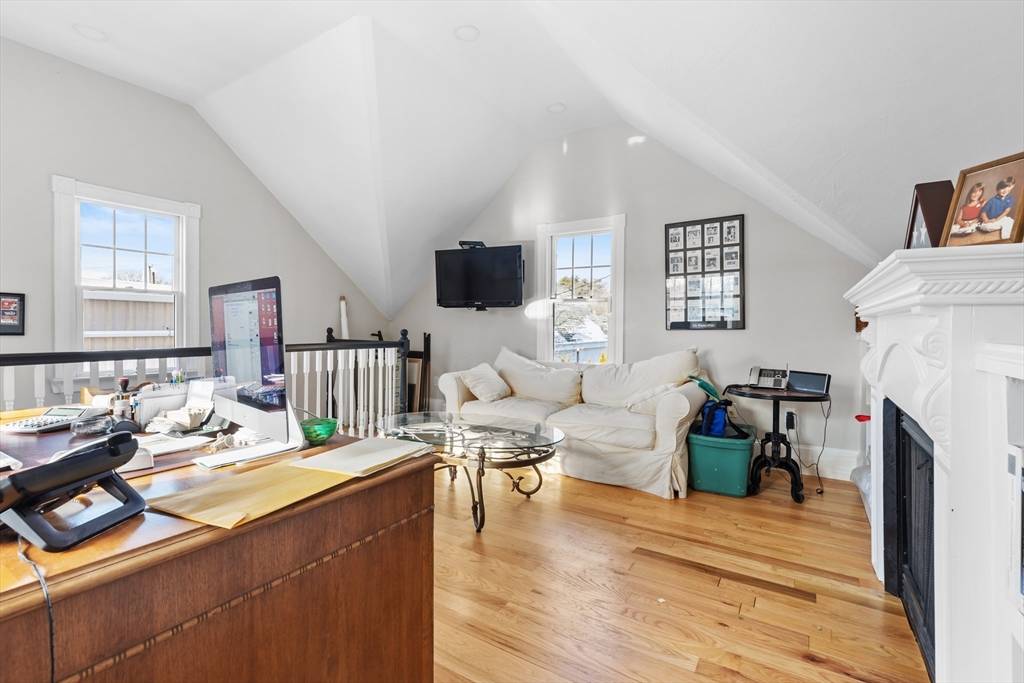 Weymouth, MA 02189,1171 Washington