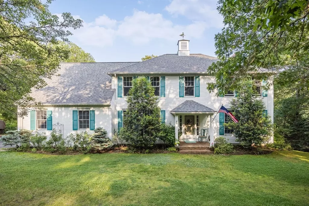 Brewster, MA 02631,43 Owl Pond Rd