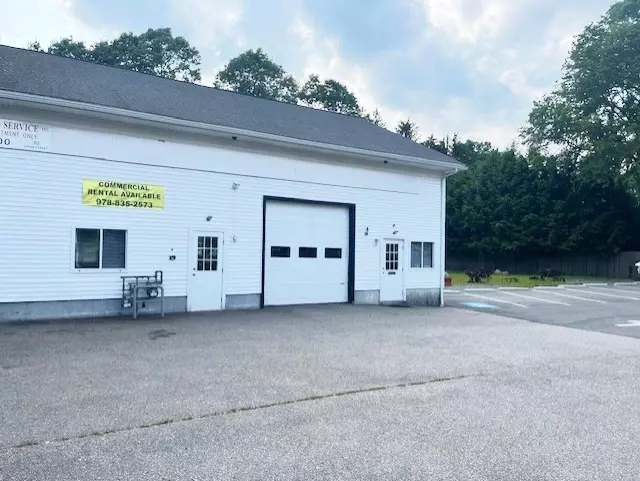 Rowley, MA 01969,60 Main St. #1