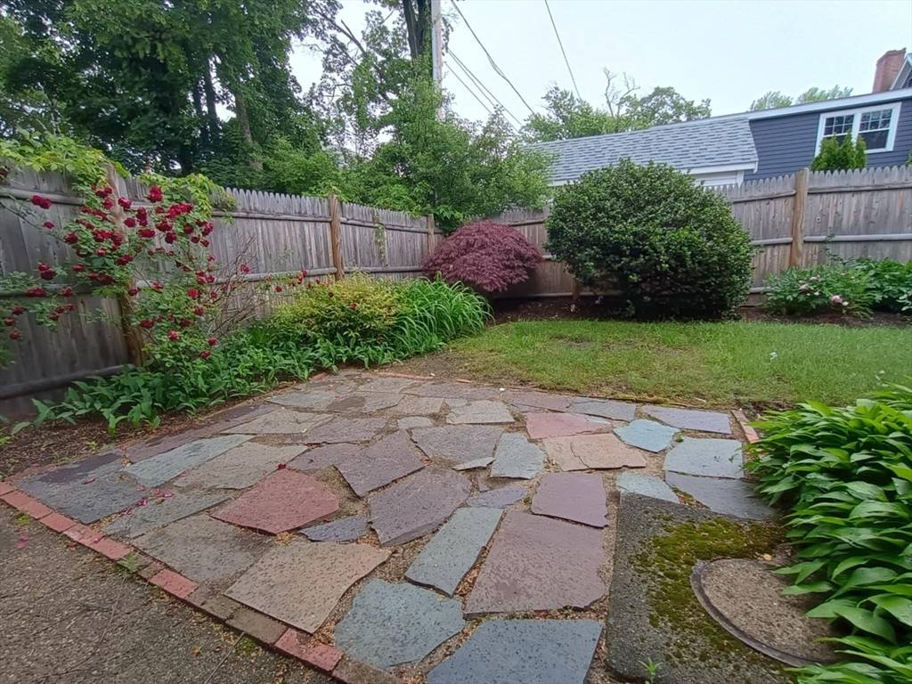 Medford, MA 02155,75 Forest St #1