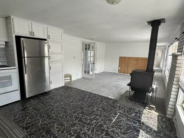 Tiverton, RI 02878,301 Bulgarmarsh Rd #58