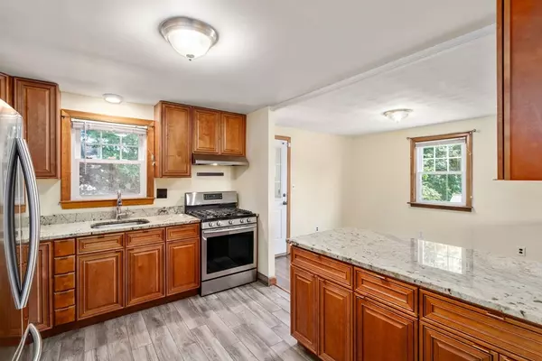 100 Shirley Road, Waltham, MA 02452