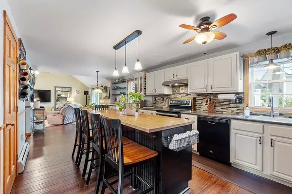 Fitchburg, MA 01420,95 Eleanor Street