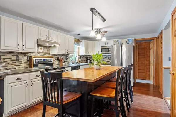 Fitchburg, MA 01420,95 Eleanor Street