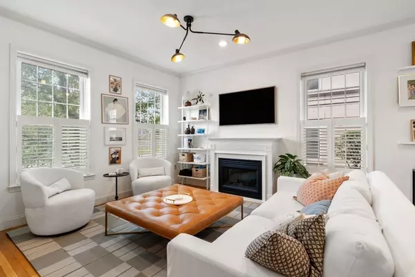 63 Chelsea St #63, Boston, MA 02129